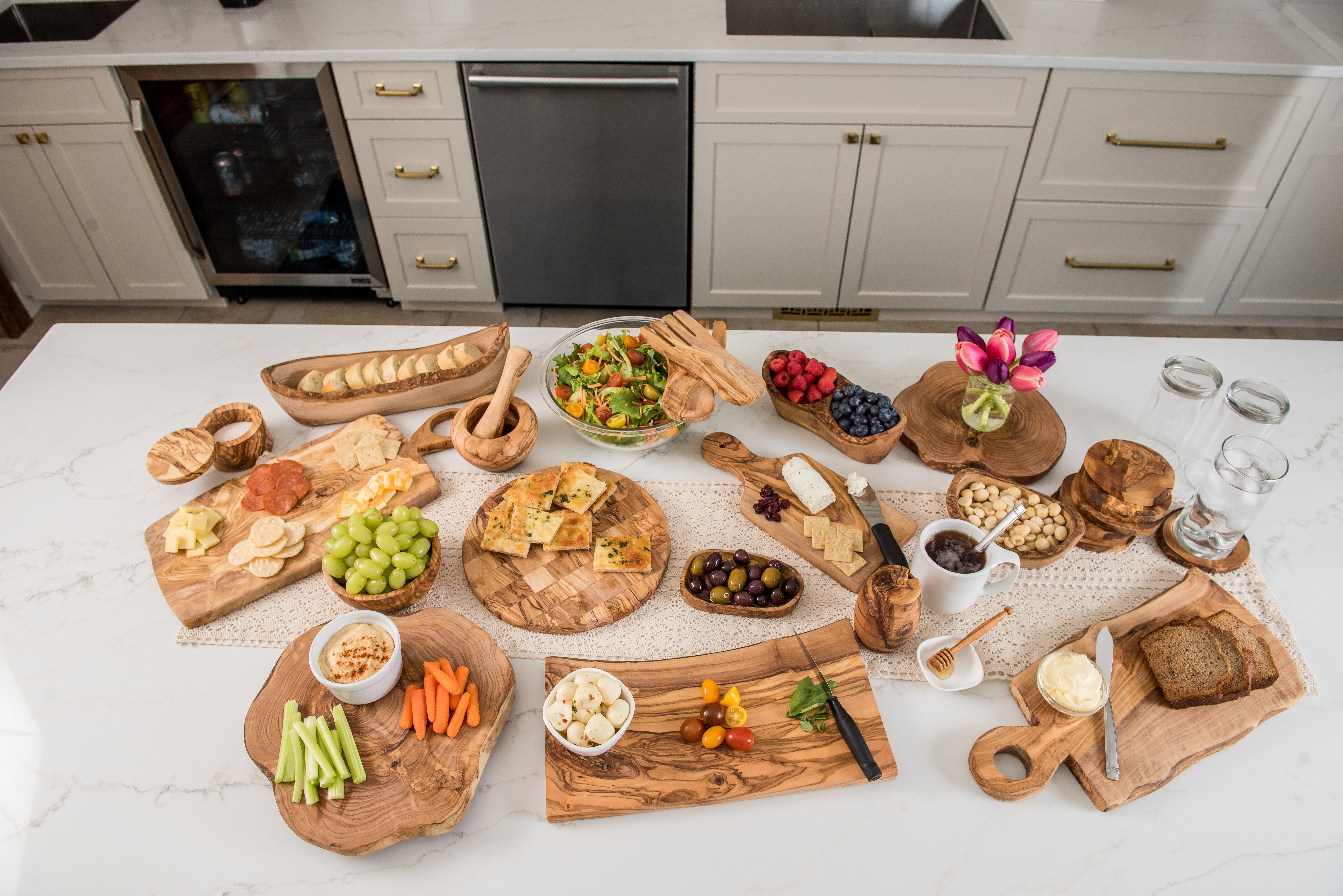 Tips to Spruce Up Your Party... With Olive Wood!