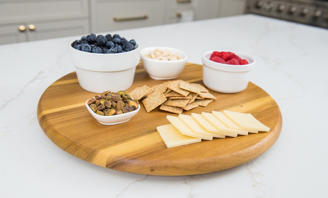 Let's Relax: Easy Summer Entertaining Tips