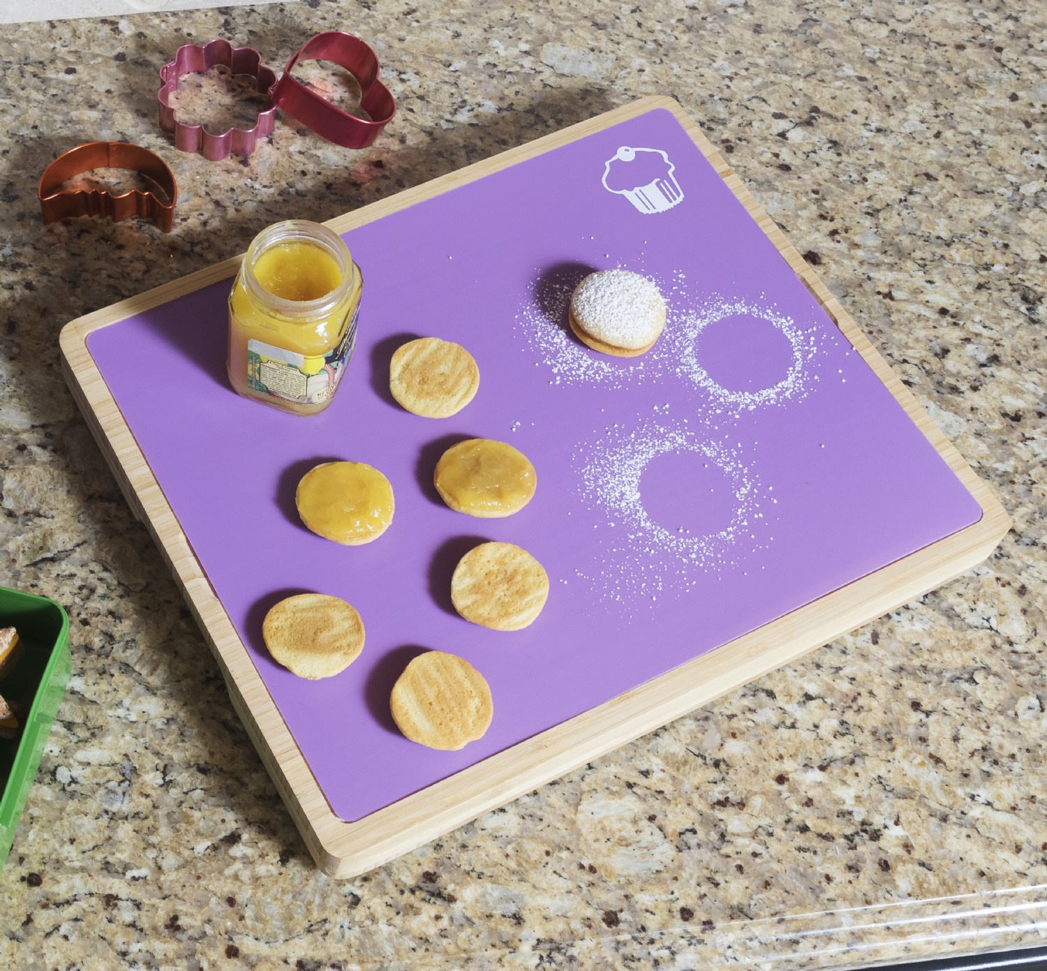 Bamboo Cutting Board with 6 Cutting Mats Lipper International